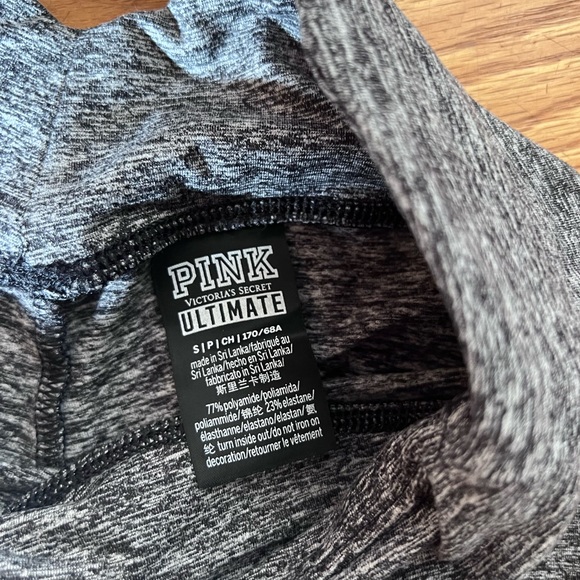 PINK gray leggings with criss cross back in size small - Picture 4 of 4